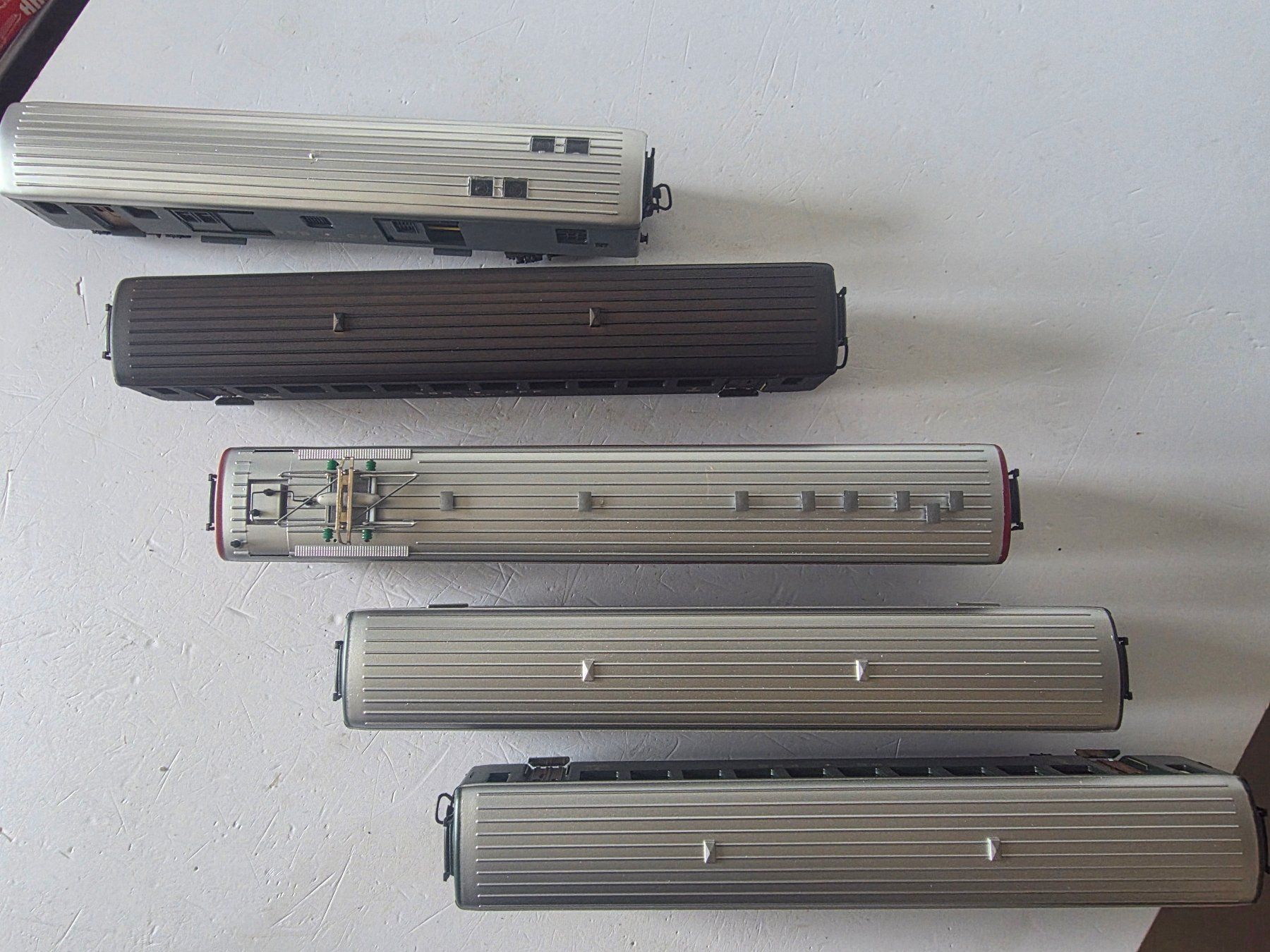 Hag Modelleisenbahnen: 5-teiliger Personenzug SBB – Neu (gemäss Beschreibung) aus Seuzach von Loeckeli01 1